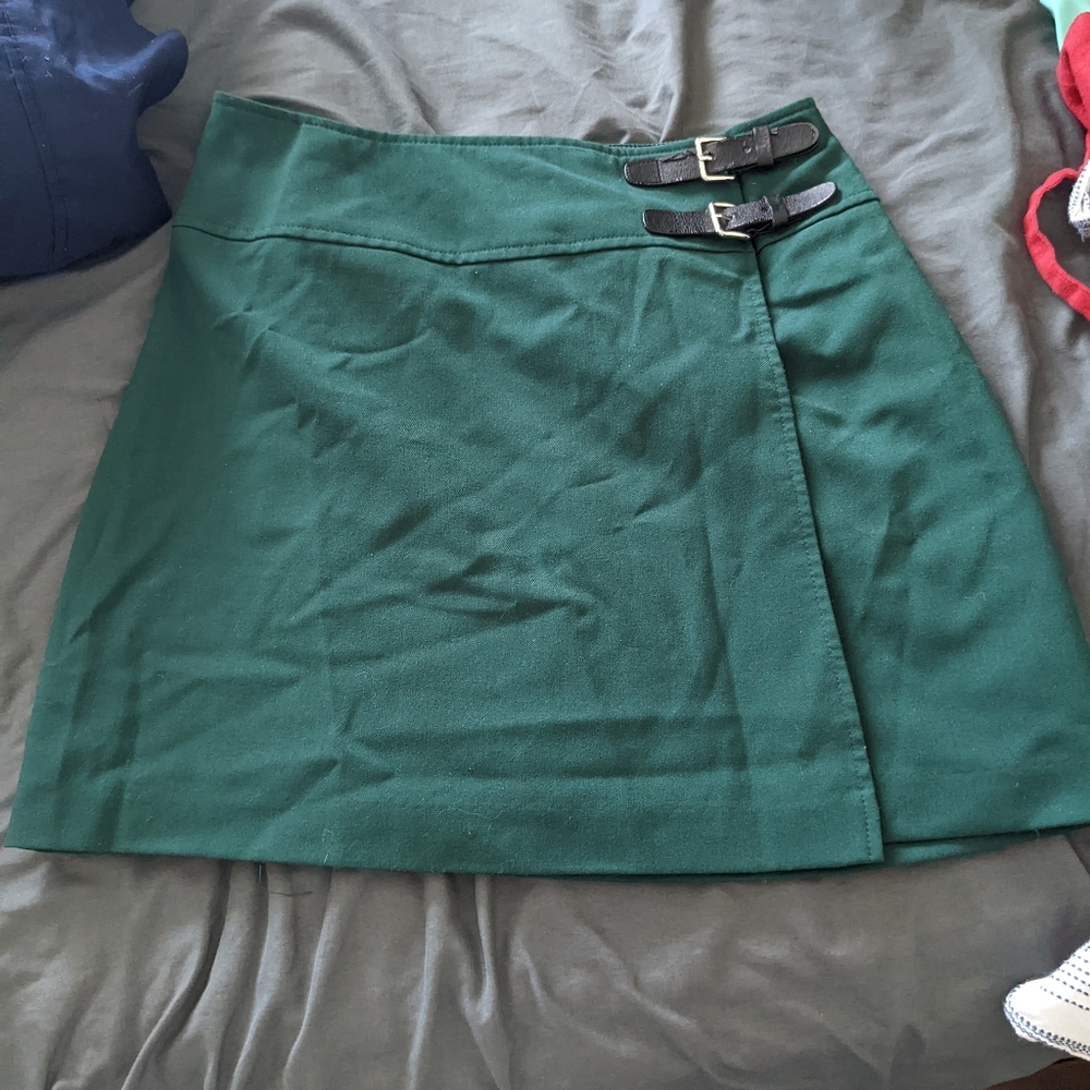 Forest Green H&M Wrap Around Skirt with Black Buckle Clasps (6)